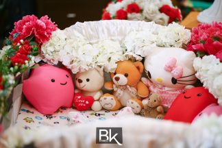baby naming ceremony, taj baby naming, home ceremony, kulim, butterworth, traditional ceremony, traditional naming ceremony, bestiankelly photography, professional photographer, family portrait, group photo, detail setup, present, small event, simple event, family photo, kissing baby, baby shower, coconut, catering, soft toy, teddy bears