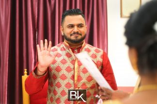 sri muniswarar temple perai penang, perai penang, penang, jalan baru penang, sri muniswarar, jalan sungai dua, rom, pendaftaran perkahwinan, registration of marriage, bestiankelly, professional wedding photographer, indian wedding photographer, famous wedding photographer, top wedding photographer, exchanging wedding ring, exchanging engagement ring, family photo, group photo, having fun, casual candids, couple portraits, releasing pigeon, white pigeon , officially husband and wife, cake cutting, moments, signing moment, blessing from family, garland,arrival, beautiful temple, sumpah