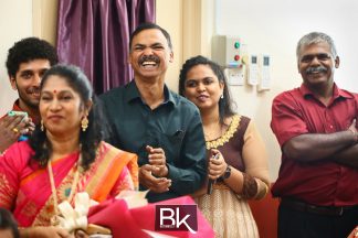 sri muniswarar temple perai penang, perai penang, penang, jalan baru penang, sri muniswarar, jalan sungai dua, rom, pendaftaran perkahwinan, registration of marriage, bestiankelly, professional wedding photographer, indian wedding photographer, famous wedding photographer, top wedding photographer, exchanging wedding ring, exchanging engagement ring, family photo, group photo, having fun, casual candids, couple portraits, releasing pigeon, white pigeon , officially husband and wife, cake cutting, moments, signing moment, blessing from family