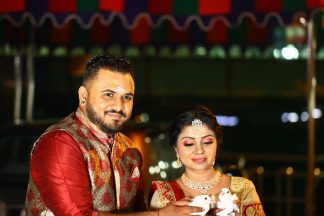 sri muniswarar temple perai penang, perai penang, penang, jalan baru penang, sri muniswarar, jalan sungai dua, rom, pendaftaran perkahwinan, registration of marriage, bestiankelly, professional wedding photographer, indian wedding photographer, famous wedding photographer, top wedding photographer, exchanging wedding ring, exchanging engagement ring, family photo, group photo, having fun, casual candids, couple portraits, releasing pigeon, white pigeon , officially husband and wife, cake cutting